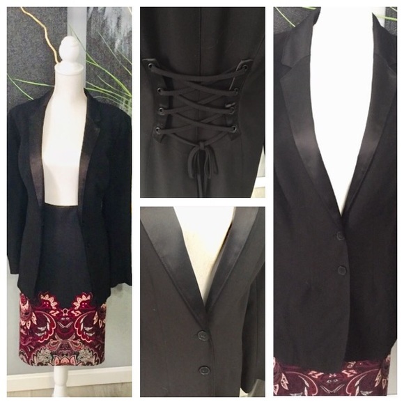 Lane Bryant Jackets & Blazers - Black suit blazer with corset feature